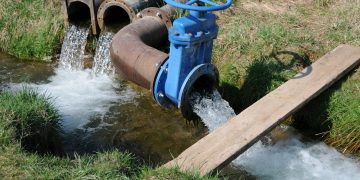 Bringing community perceptions into sustainable urban drainage systems: The experience of Extremadura, Spain