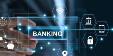 Innovation and happiness management enhancing transcendence at work in the banking sector in Spain